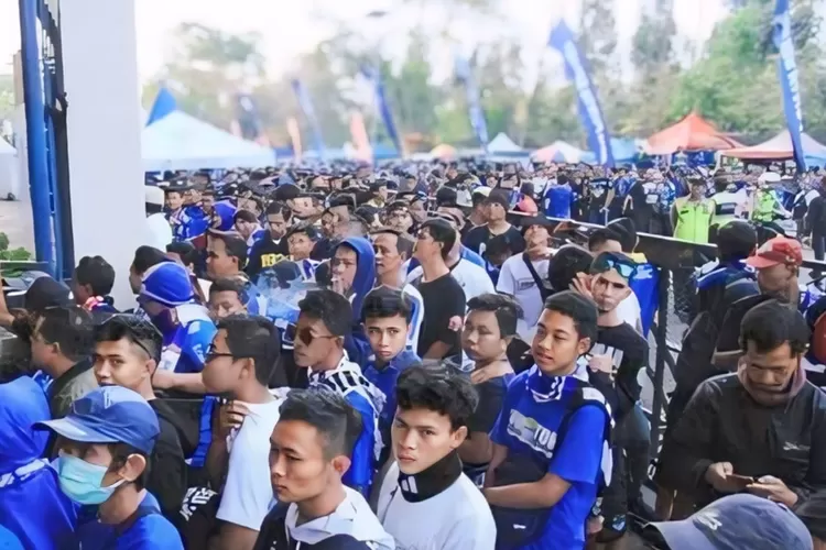 Kapolresta Bandung Kombes Pol Kusworo Wibowo mengapresiasi bobotoh Persib Bandung yang telah berlaku tertib sepanjang Piala Presiden 2024.